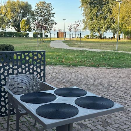 Zamárdi Parti Apartman 1 Bagian luar foto